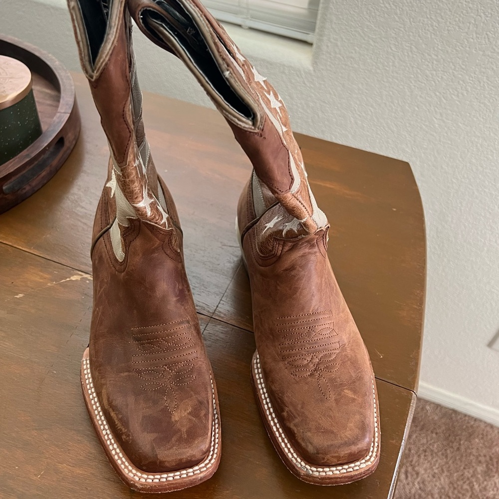 Brown boots